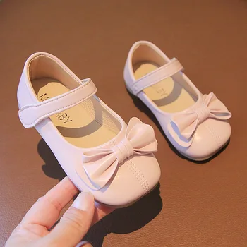 Нови кожени обувки на принцесата за момичета, детски меки удобни ежедневни обувки с лък, пролетно-есенна обувки на равна подметка за деца, детски обувки H445